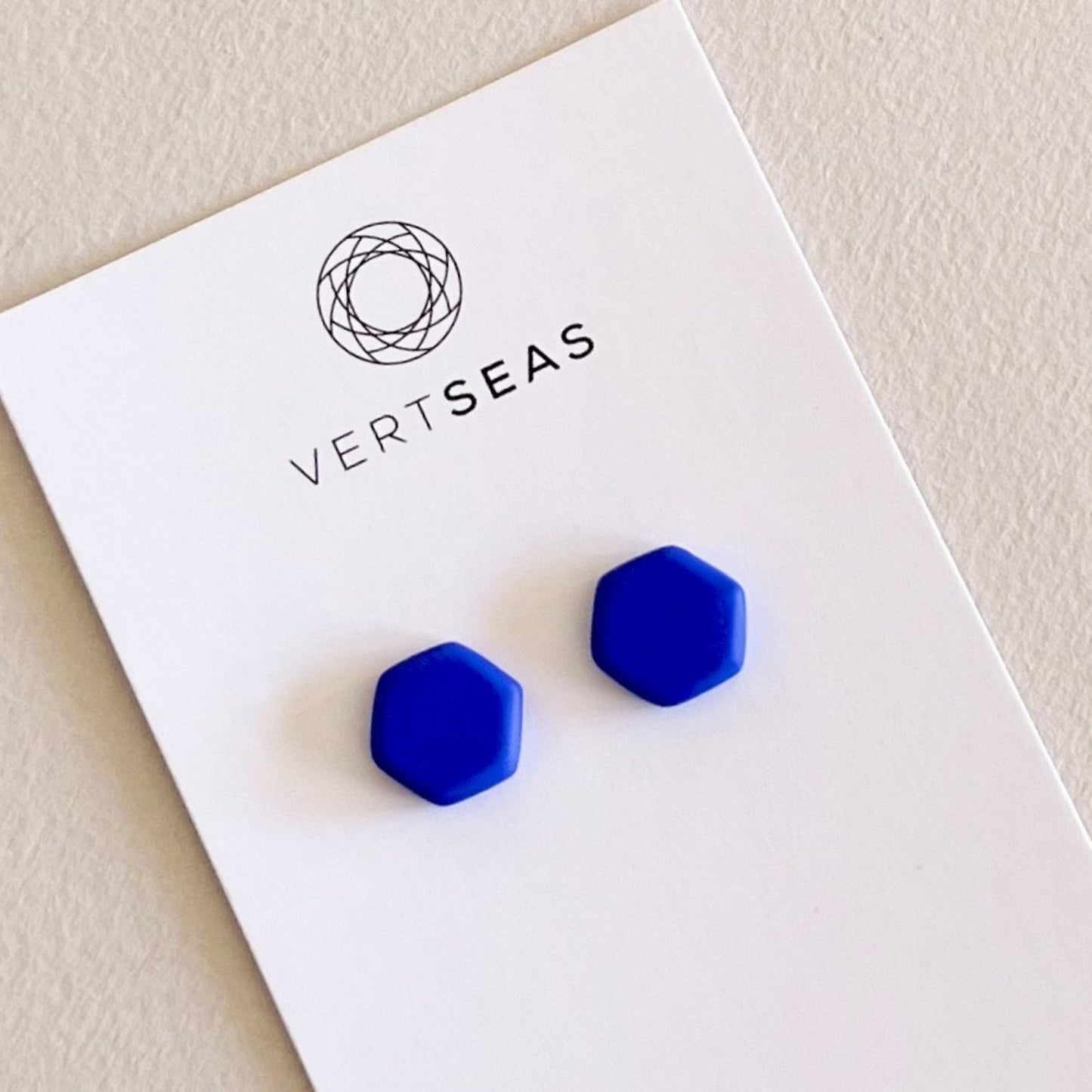 hexagon STUD earrings - ultramarine blue